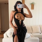 Ready to be wined dined and 69’d