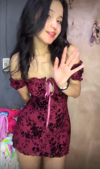 Colombian Amateur Taking Sundress Off