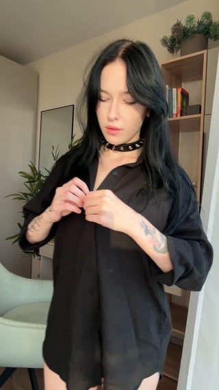 ur hot goth gf