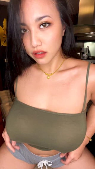Feel my curvy natural Asian body
