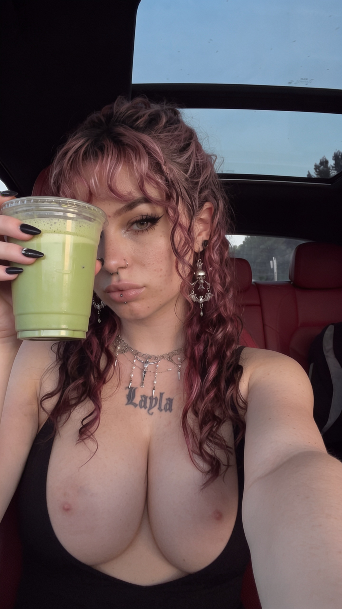 What color was my drink >.