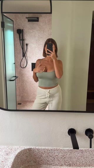 wait for my latina rack