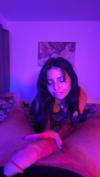 Worshipping & making love to a cock for hours… She kept it throbbing…