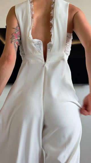 Italian booty, all in white