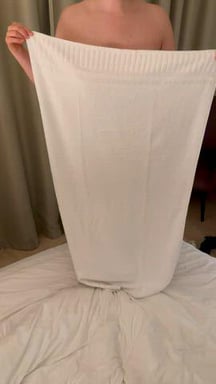 What you’ll get to see when enter my hotel room