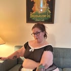 The perfect fat maid ;)