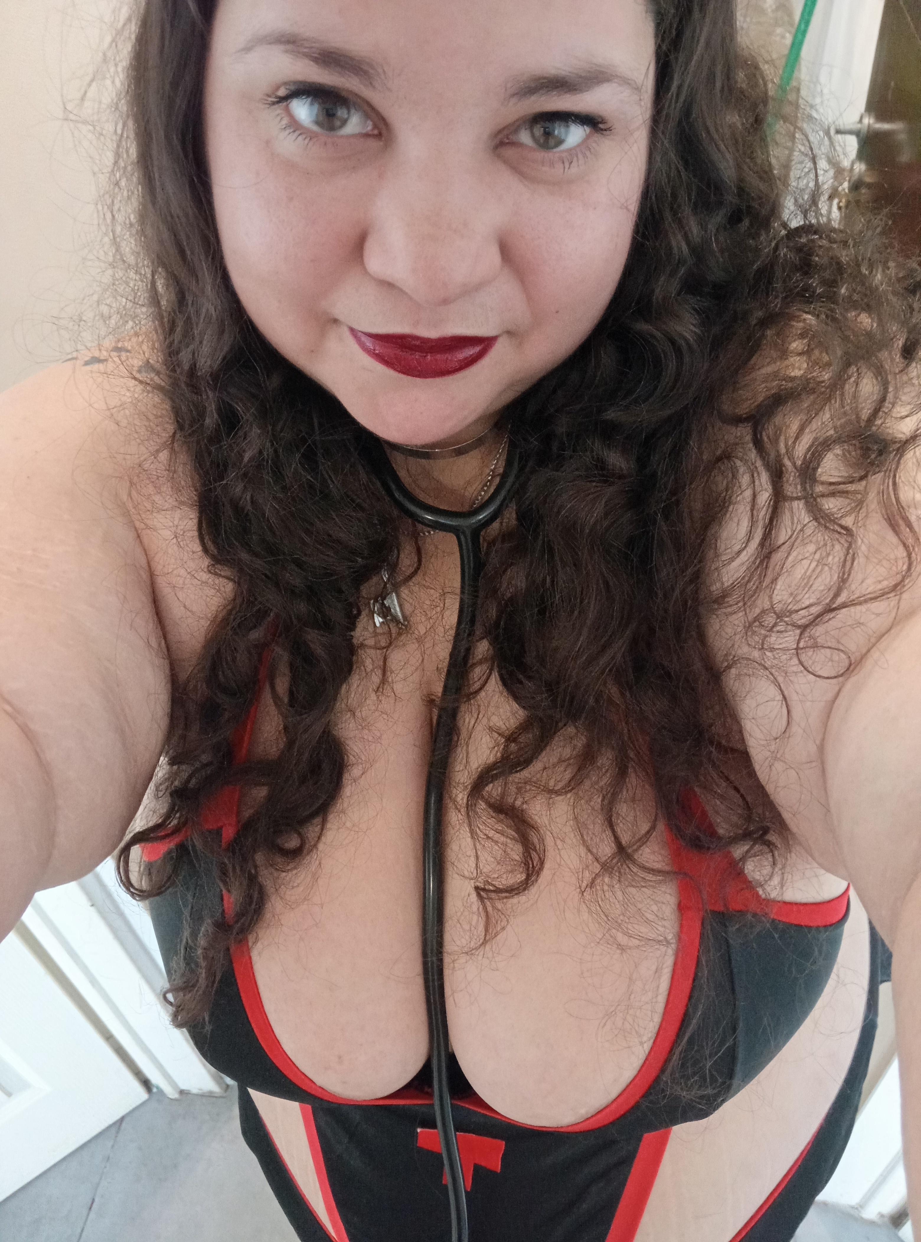 Listen closely… 🩺 I think your heart skipped a beat when you saw my curves 😉