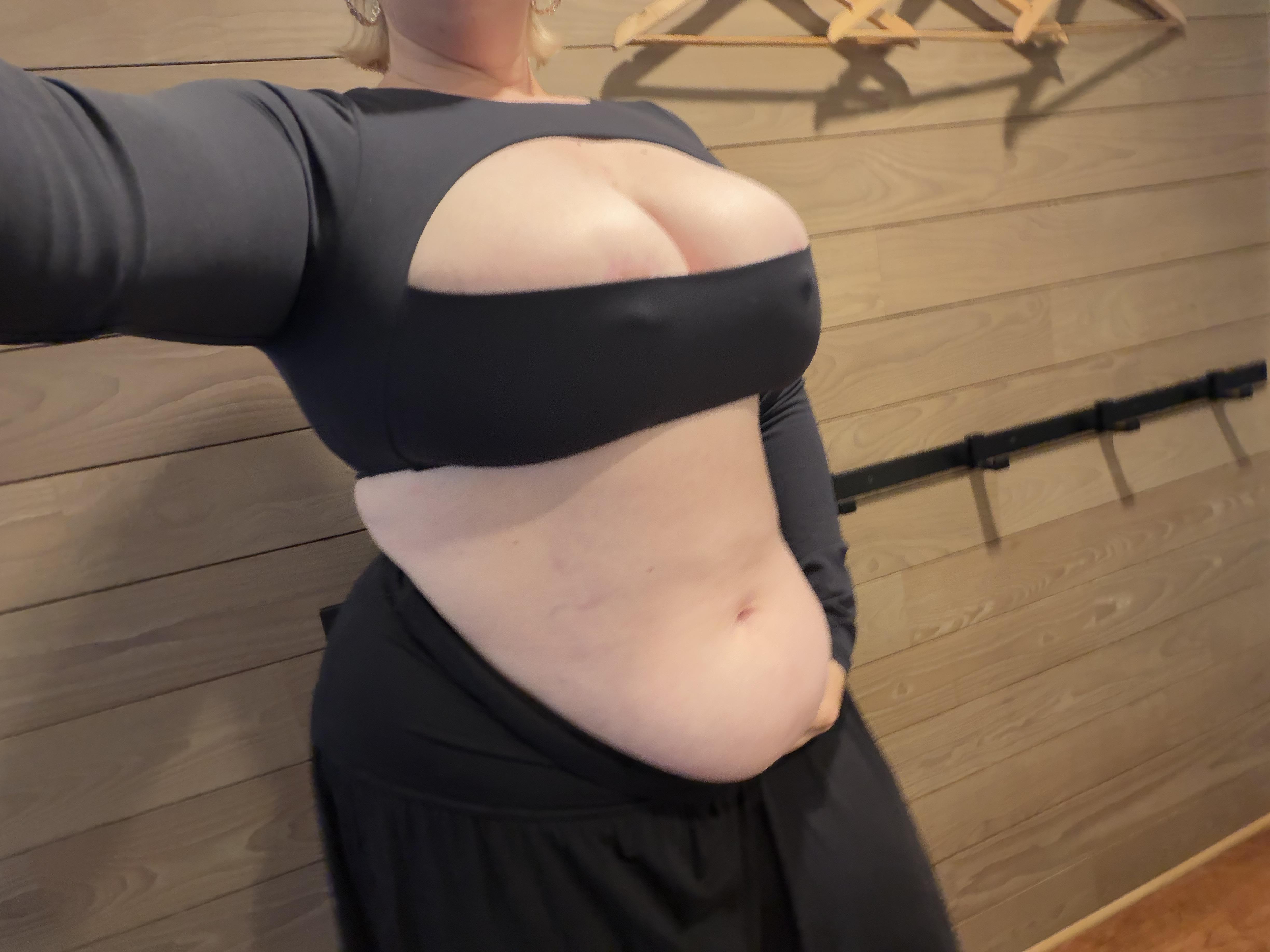 Belly out 🥐