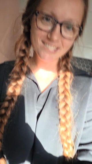 Titty delivery