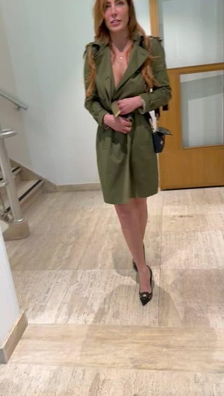 MILF looking as good as she did in 20ies