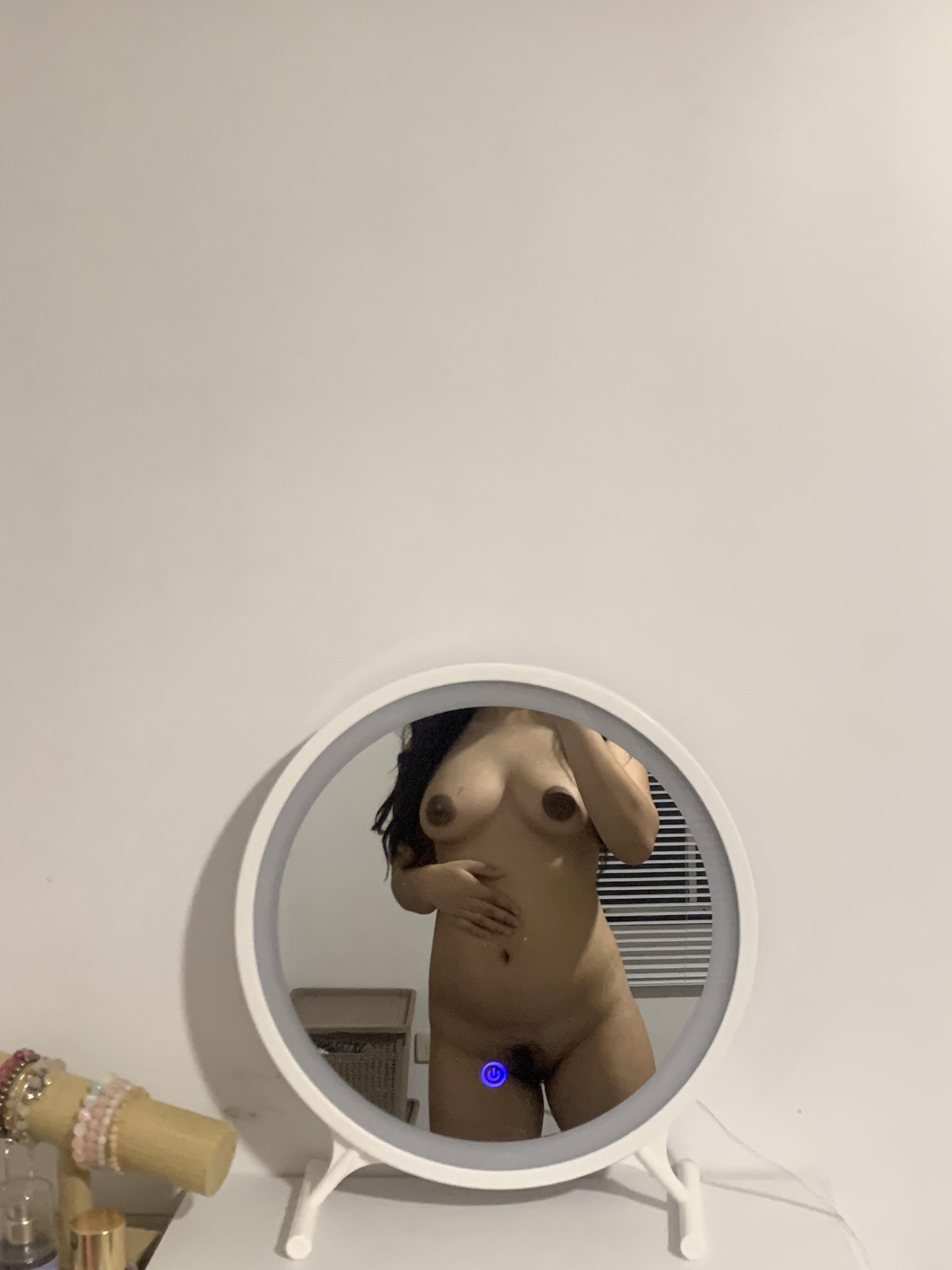 hi :3