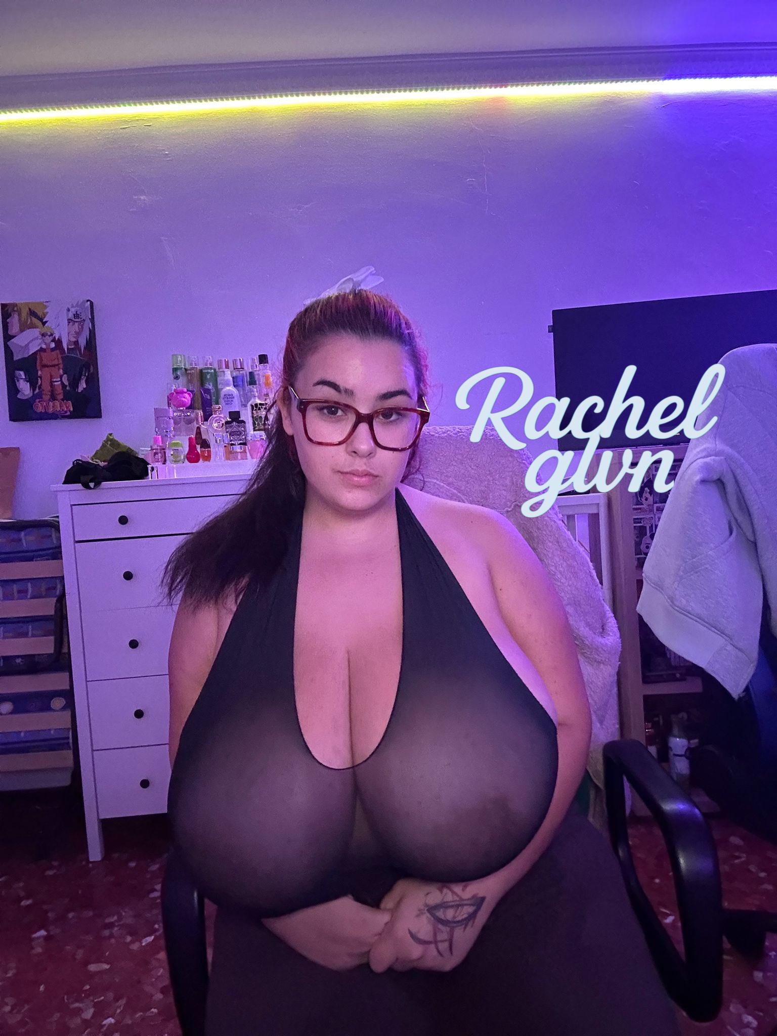 My massive tits 😳
