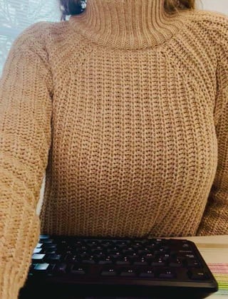 Sneaky desk flash