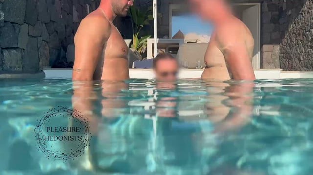 Went on vacation with hubby and a bull and I (literally) couldnt keep my hands off them…