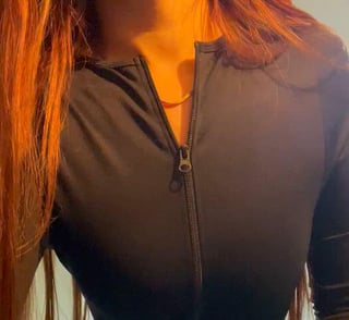 A little peek at my boobs