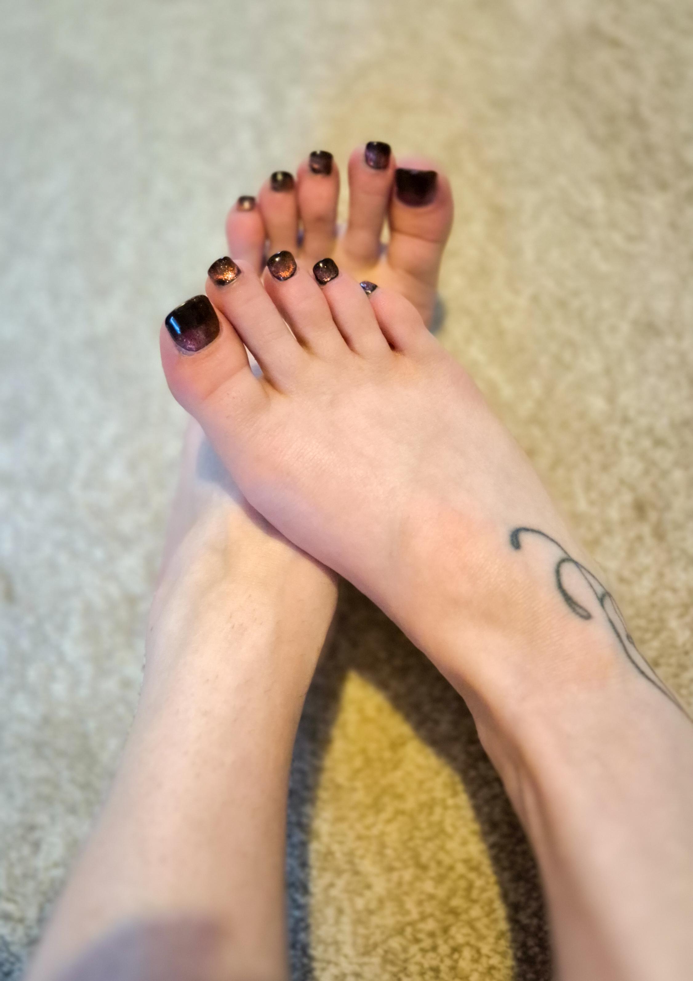 Fresh set day, like little flaming embers🤭🖤