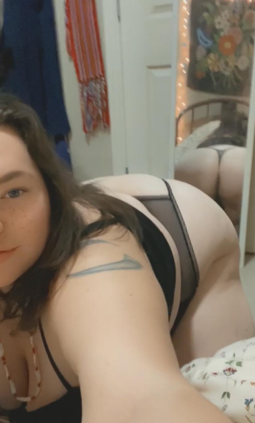 Mirror is behind me